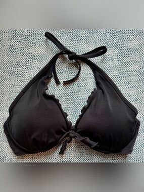 Victoria’s Secret Black Halter Bikini Top 36D Ruffle Tie Front Underwire Swim